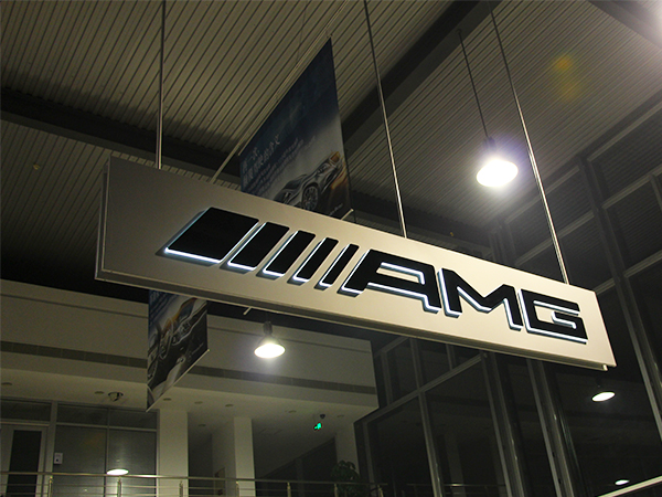 吊牌標(biāo)識產(chǎn)品怎樣準(zhǔn)確定位？